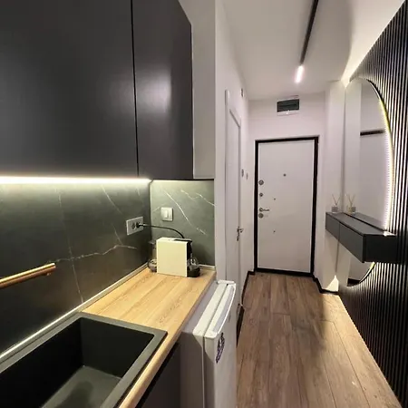 The Pearl - In The Heart Of *