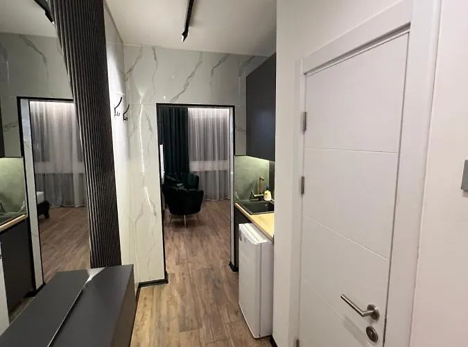 Апартаменти The Pearl - In The Heart Of *