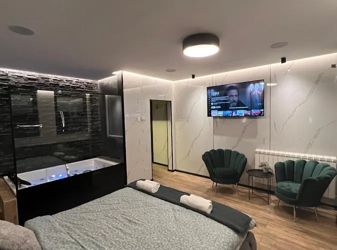 The Pearl - In The Heart Of Скоп'є